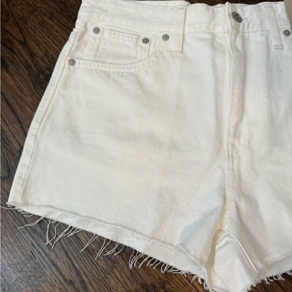 Madewell Relaxed Denim Shorts in Tile White